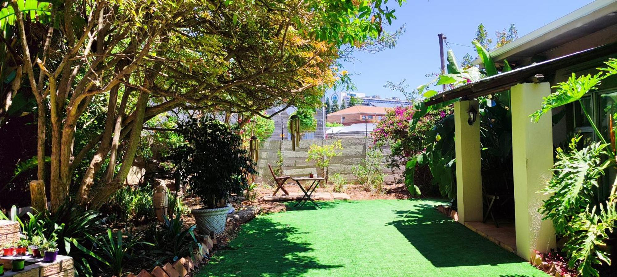 Sunbell Ventures Guesthouse Cape Town Exterior photo